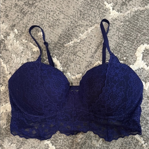 PINK Victoria's Secret Blue Lace Bra with Scalloped Edges Size M - Picture 1 of 2
